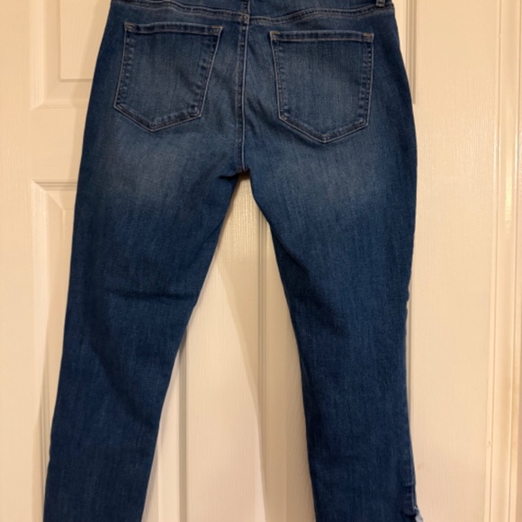 Loft Jeans - Picture 2 of 7